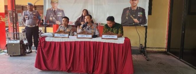 
 Satreskrim Polres Bangkalan Ungkap 8 Kasus Kriminal, 10 Tersangka Berhasil Dibekuk