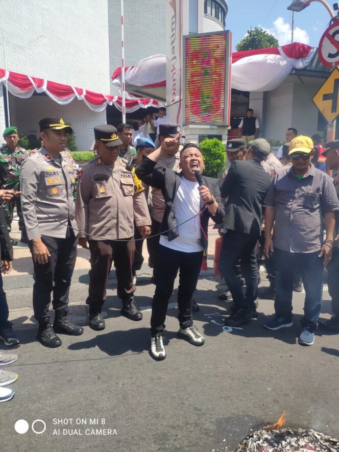 
 APMP Jatim Kawal Laporan Rp596 Miliar, Desak Aparat Berikan Kejelasan