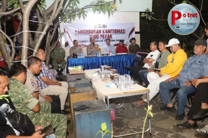 
 Cangkrukan Kamtibmas Jogo Perak, Kapolres Tanjung Perak Soroti Curanmor dan Balap Liar