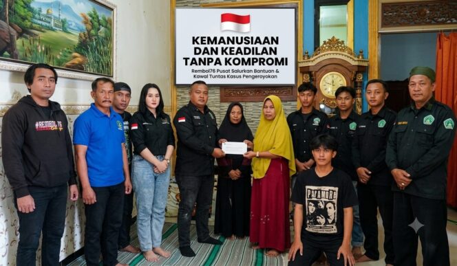 
 Rembol76 Turun Langsung ke Rumah Keluarga Korban Kekerasan Jombang, Desak Pelaku Ditangkap Tuntas