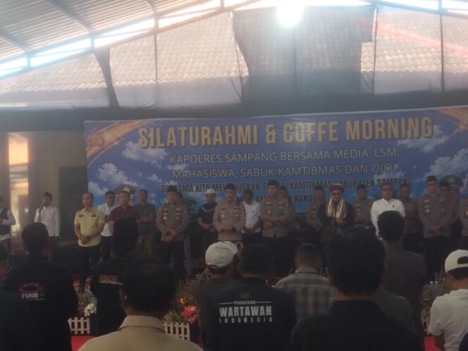 
 Coffee Morning Kapolres Sampang Dinilai Positif, Ketua L-KPK: Perkuat Komunikasi dengan Masyarakat