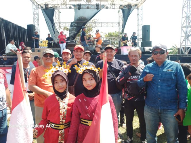 
 Meriahkan HUT RI ke-81, GSN Bagikan Edukasi Anti Narkoba kepada Warga Jumputrejo