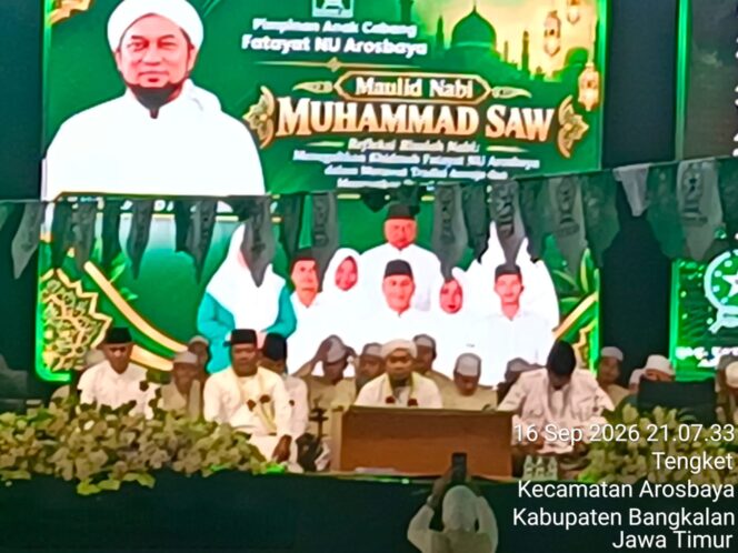 
 Keluarga Besar Kades Tengket Gelar Peringatan Maulid Nabi, Hadirkan K.H.R. Achamad Azaim Ibrohimy