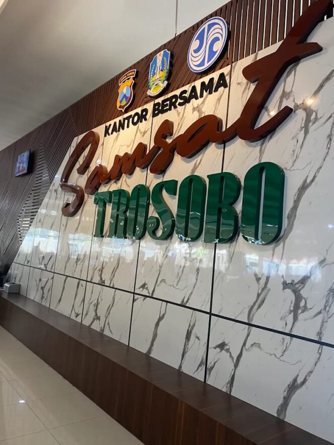 
 Samsat Trosobo Tegaskan Pelayanan Transparan, Wajib Pajak: Jangan Beri Ruang Calo