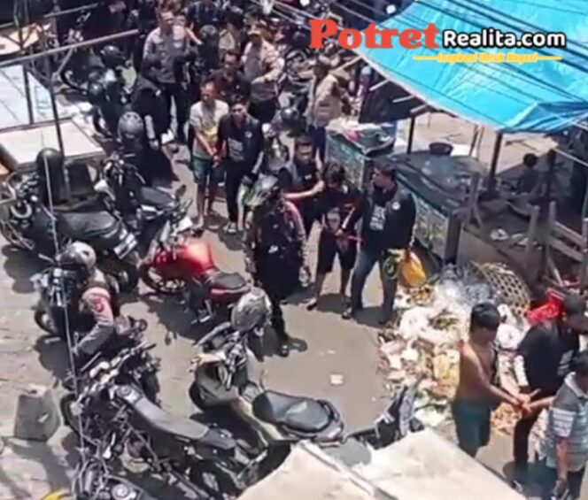
 Ratusan Aparat Gabungan Gerebek Kawasan Jalan Kunti Surabaya, Sasar Dugaan Peredaran Narkoba