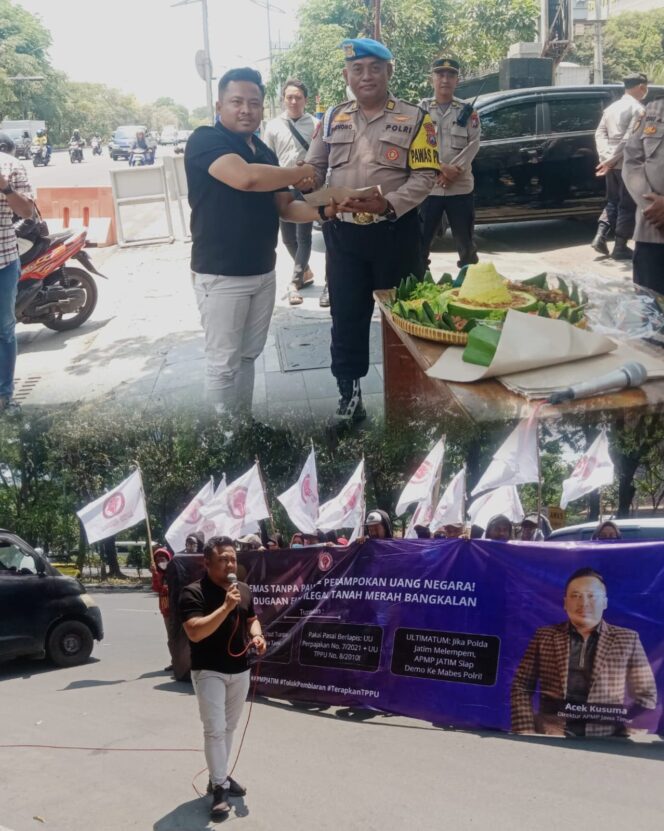 
 Tiga Agenda APMP di Polda Jatim: Orasi, Dumas, dan Potong Tumpeng