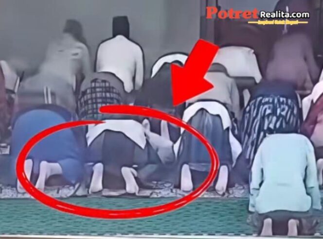 
 Suasana Haru Selimuti Warga Pongangan Gresik, Pria Paruh Baya Meninggal dalam Posisi Sujud