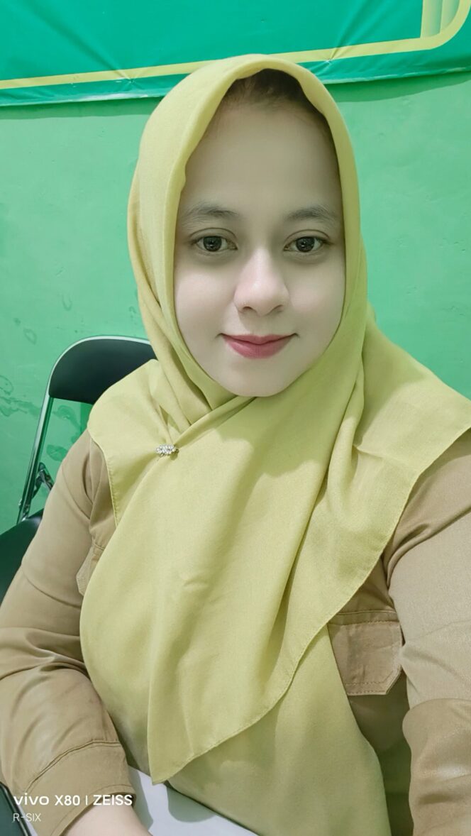 
 Kepala Puskesmas Burneh Ucapkan Selamat HUT ke-46 Bupati Bangkalan Lukman Hakim, Doakan Bangkalan Makin Sehat